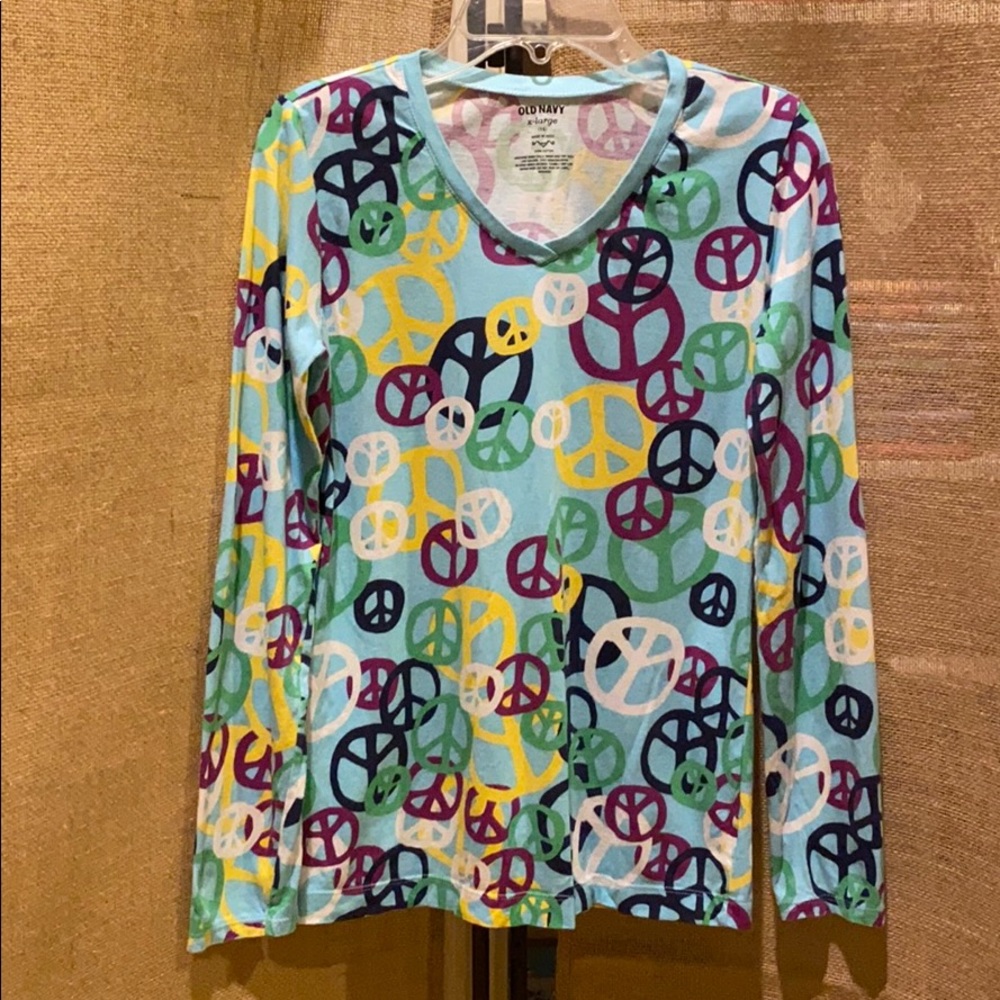 Old Navy “Peace” Graphic tee